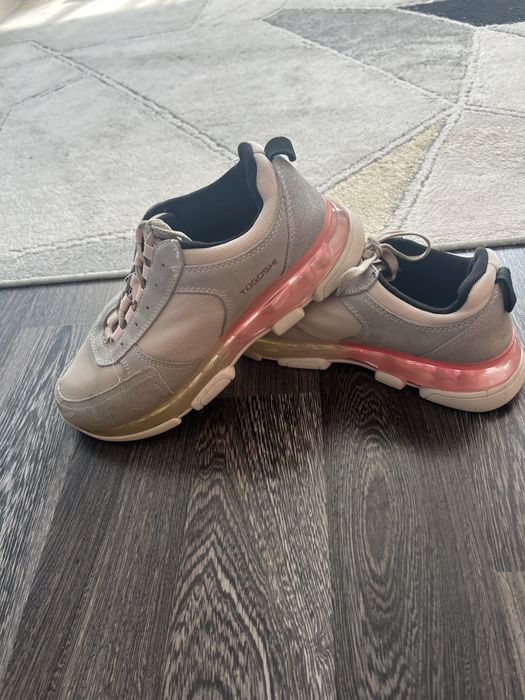 Дамски сникърси Togoshi Уникален модел