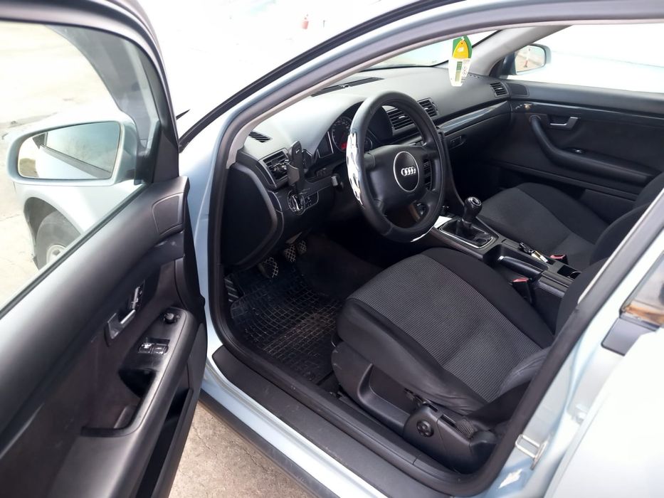 Vând Audi A4 B6 1.9 tdi