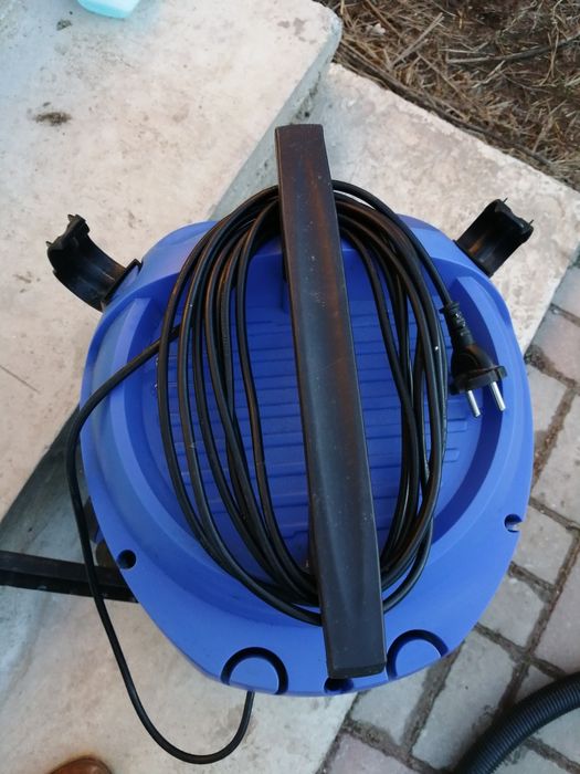 Aspirator Nilfisk Multi II 22