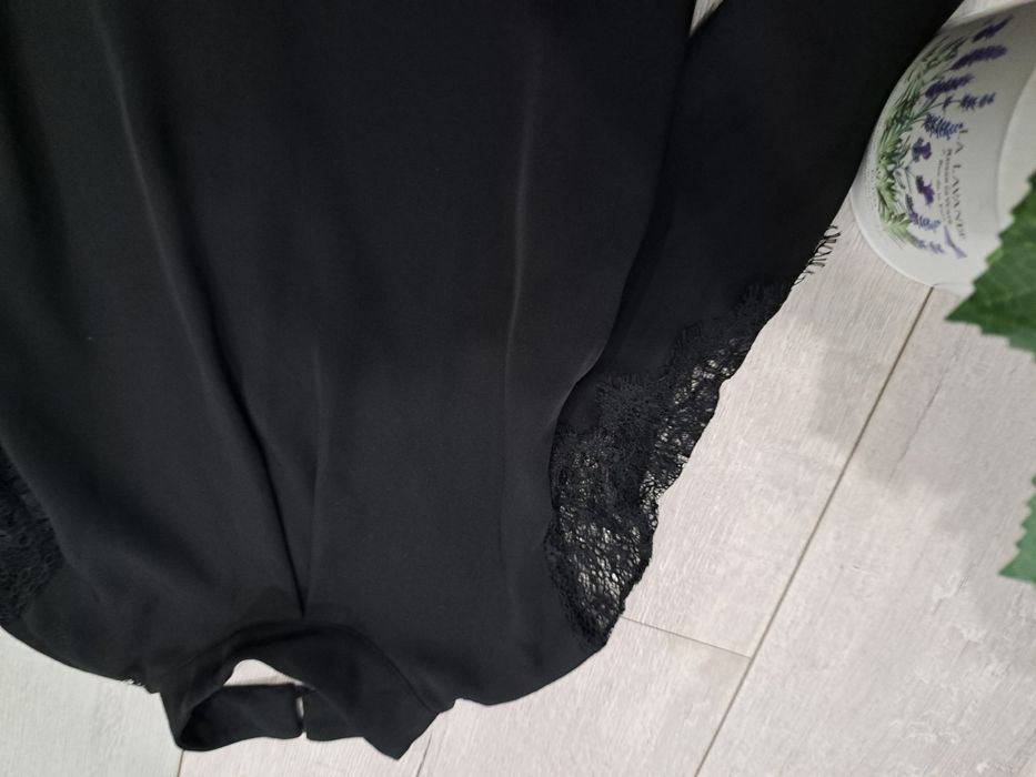 YAS рокля с дантела р-р С