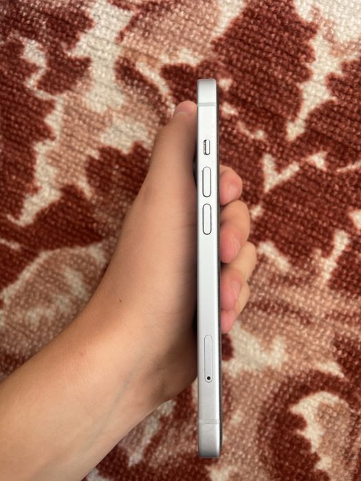 Iphone 15 B/U sotiladi