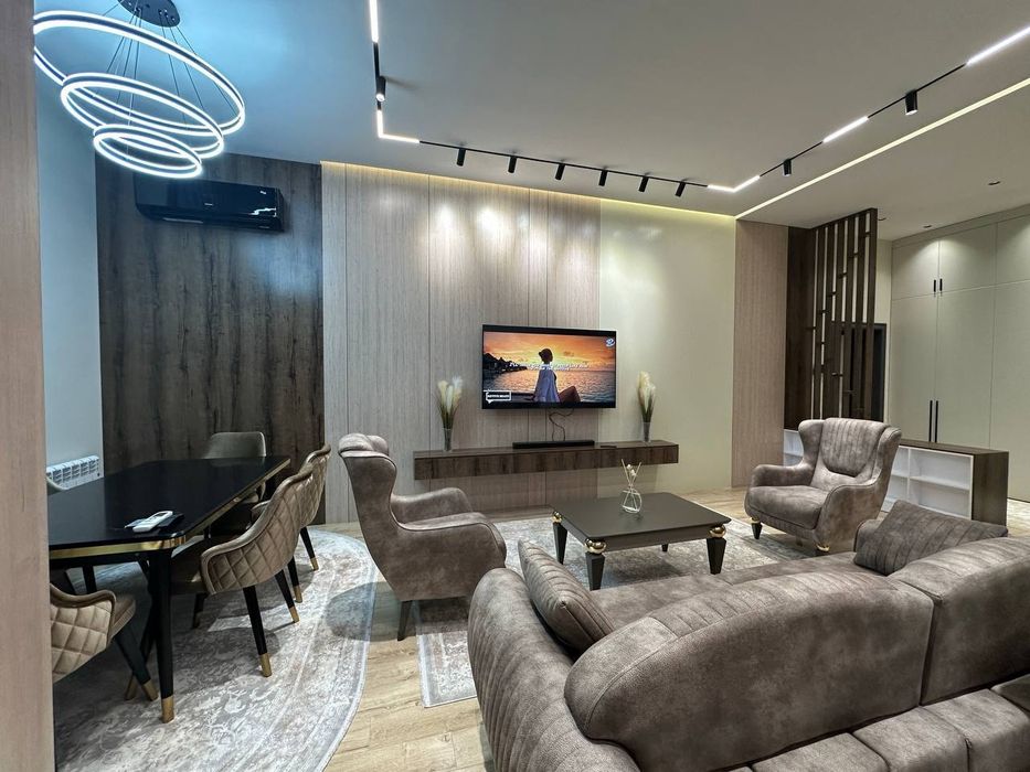 Продается 2 комнатная квартира на Паркентском ЖК Oq Saroy 84 м²