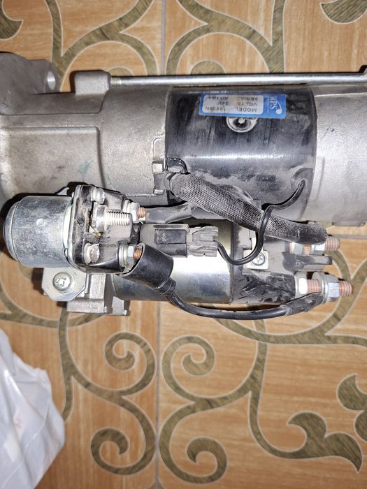 Caterpillar: Модели C6.4, C6.6, 3066.