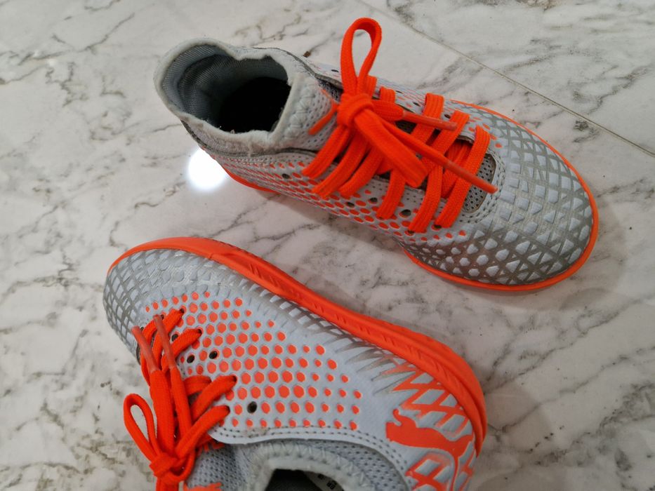 Детски бутонки Пума