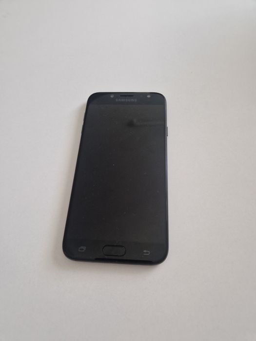 Vand 2 telefoane Samsung J7