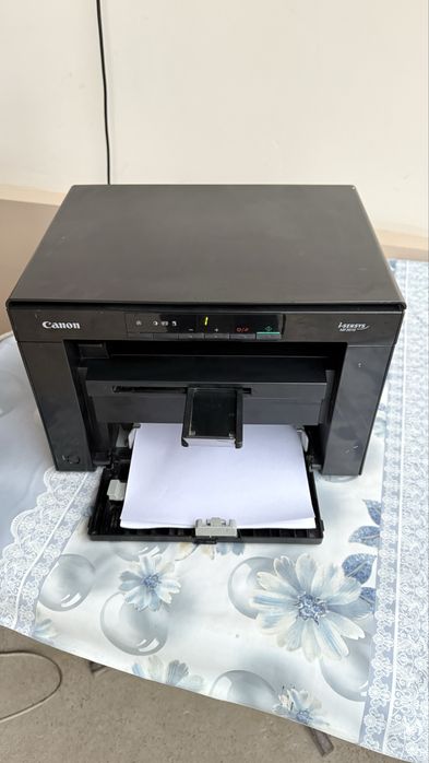 продам принтер 3/1 Canon  3010