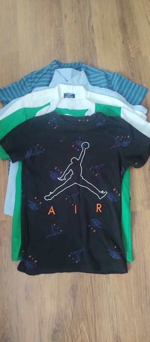 Тениски и ризи за момче с къс ръкав