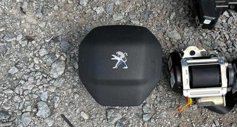 Аирбег airbag Peugeot 208 II 2008 II 2