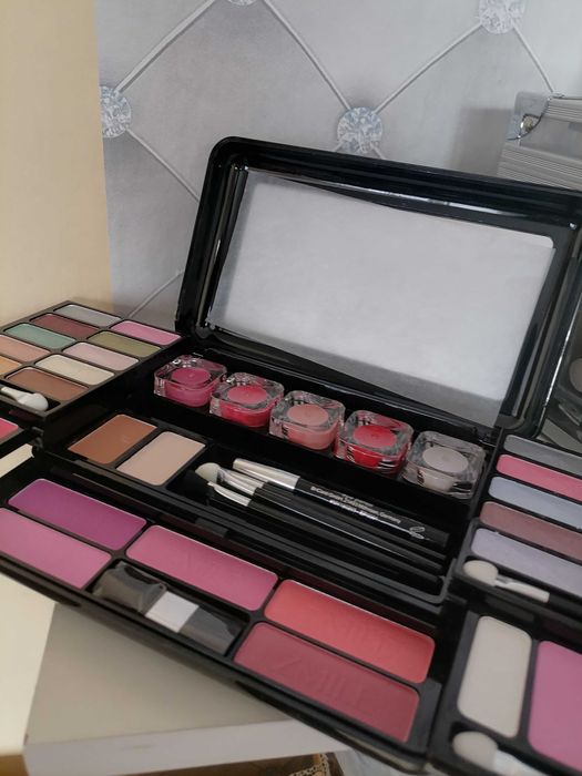 Коледни предложения