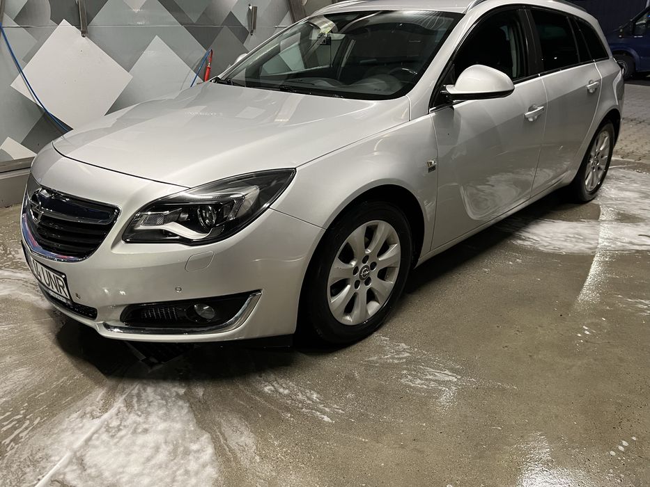 Opel insignia sports tourer 136cp