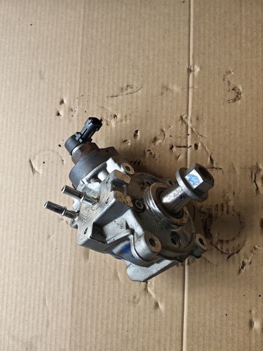 Гнп за Пежо/Peugeot/Citroen/Toyota/Opel 1.5hdi 0445010760