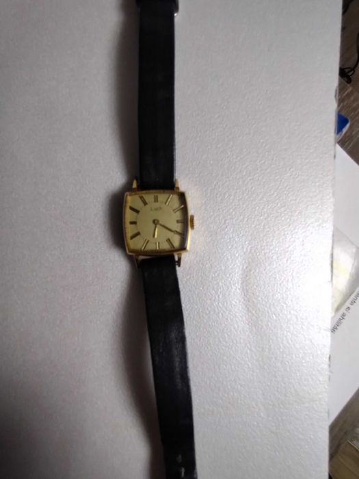 Ceas mecanic LUCH, placat cu aur , Made in URSS