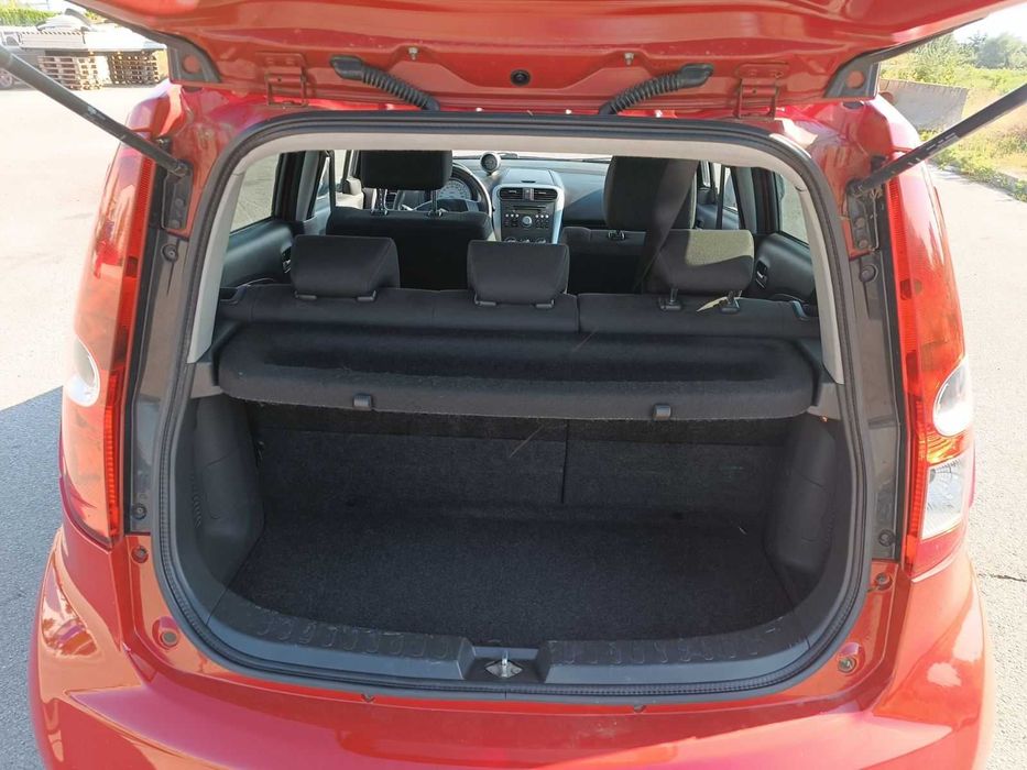 Suzuki Splash 2010