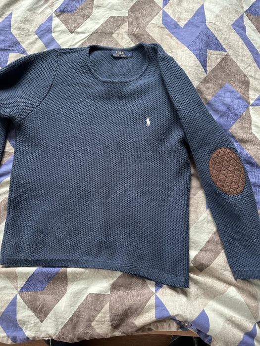 Продавам анцузи, ветровка и суитчъри и други