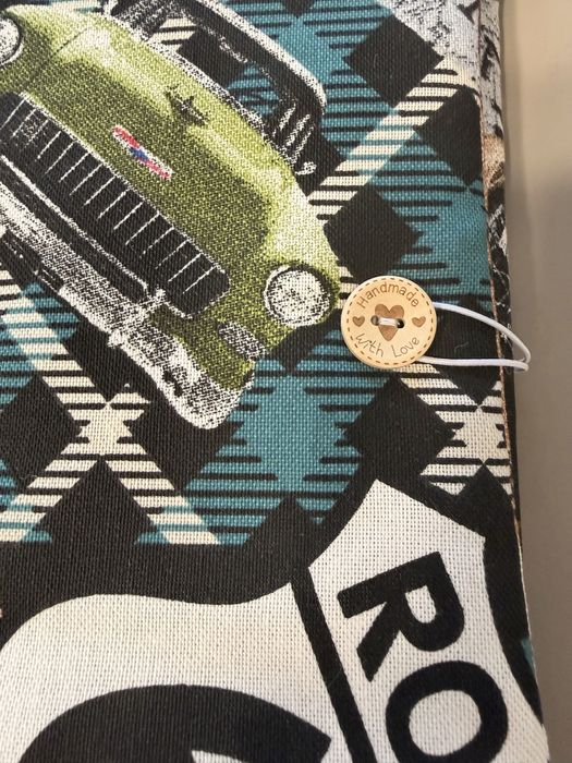 Текстилна подвързия за книга, Дрешка за книга, Калъф за книга
