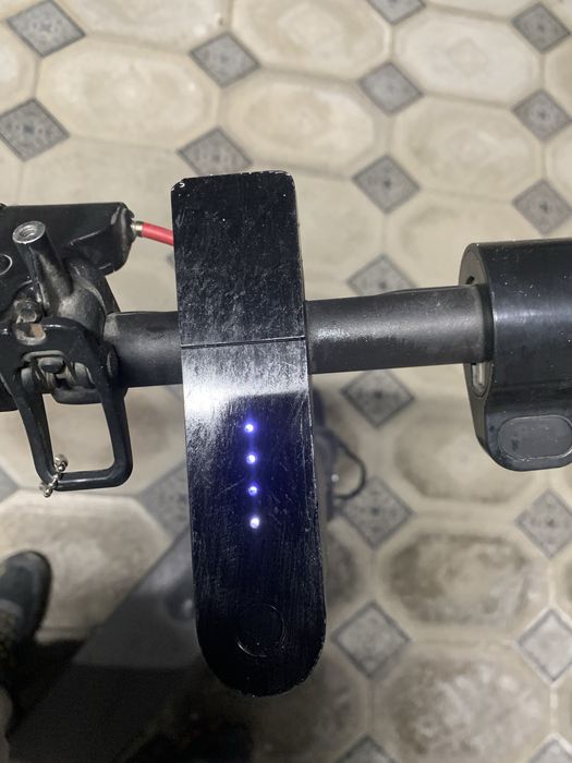 Электро самокат  xaomi m365