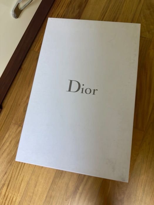 Оригинални апрески Dior