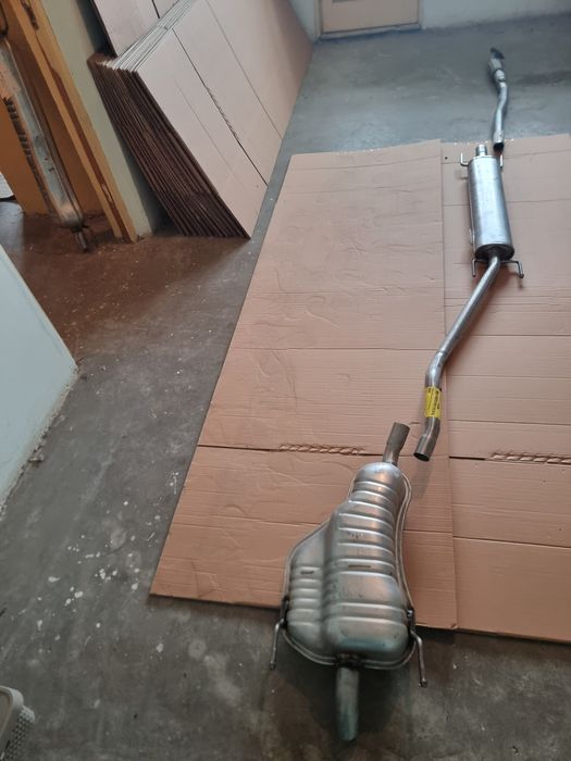 Toba finala intermediara saxofon Opel Astra H 1.4 1.6