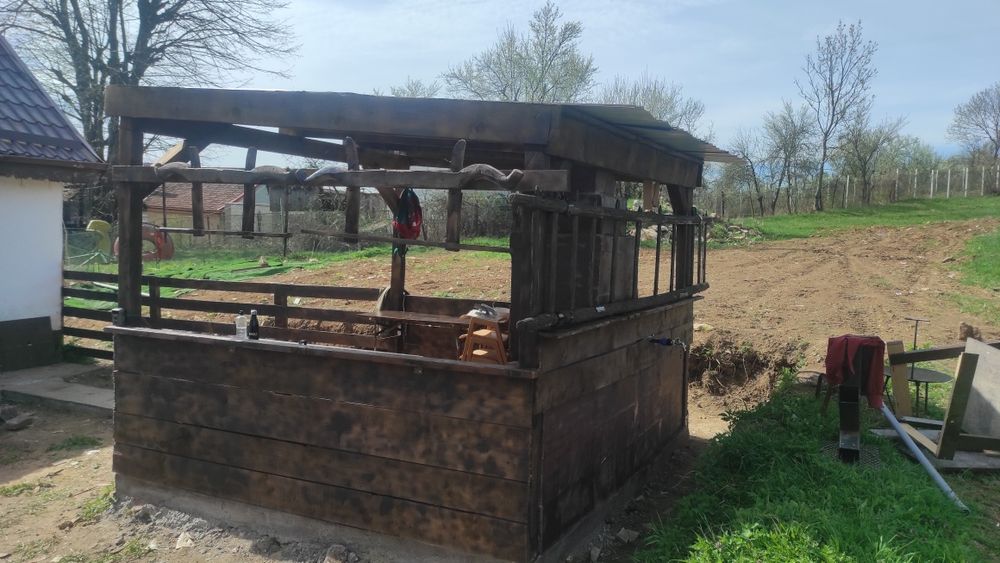 Inchiriez casa in zona Cheilor Nerei,Comuna Carbunari,Caras Severin,Sat Stinapari nr 60