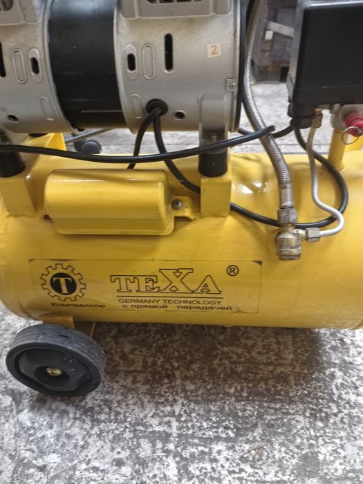 Компрессор 240л.минуту