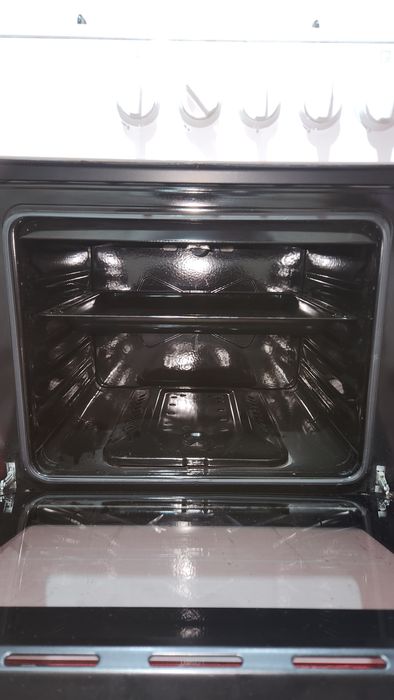 Gaz Plita sotiladi !!!