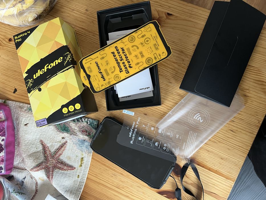 Мобилен телефон ULEFON RUGking4