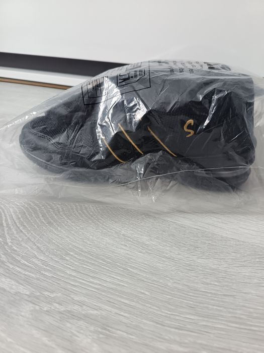 Маратонки за танци