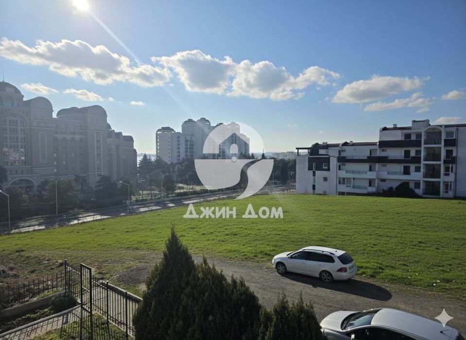 Едностаен апартамент с НИСКА ТАКСА в жилищна сграда, гр. Свети Влас