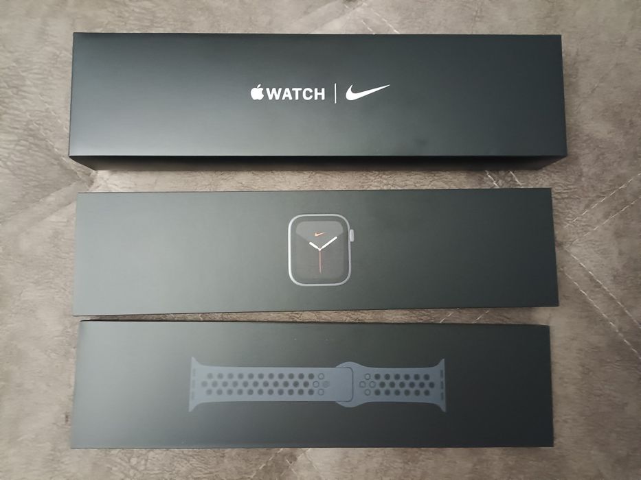 Apple Watch Series 6 X Nike 44 mm