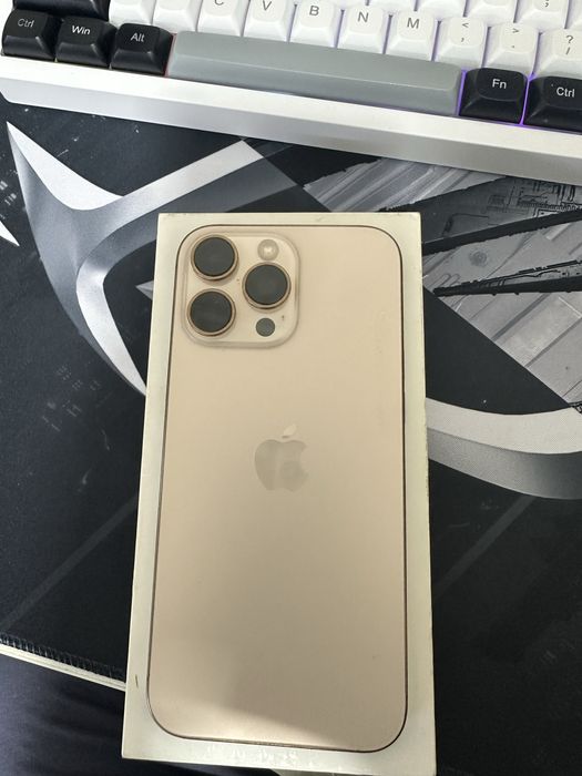 Продам Iphone 16 Pro Max 256 Gb  в идельном состояний