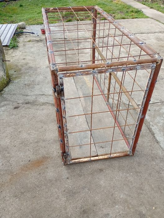 Cușcă transport porci