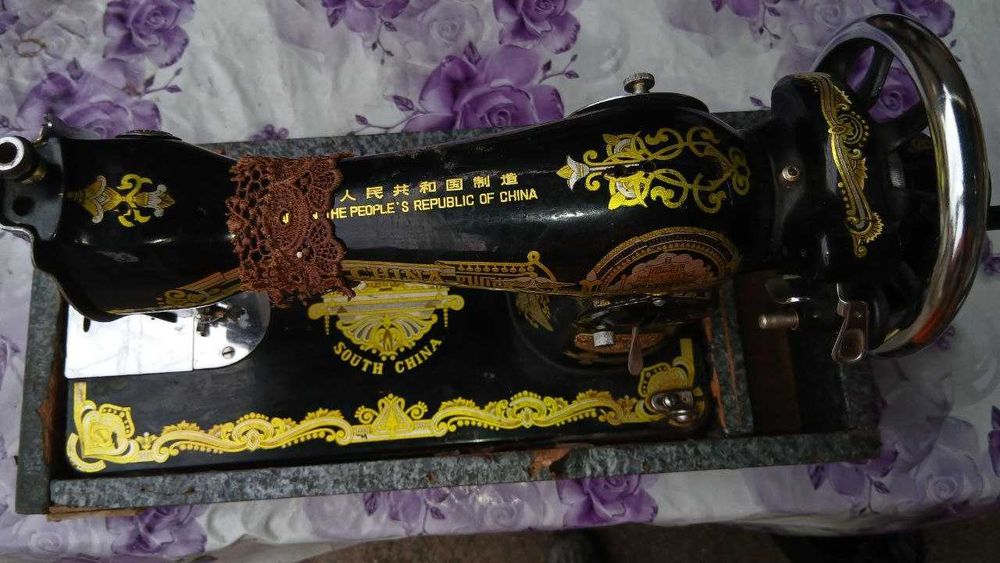 Швейная машина бу