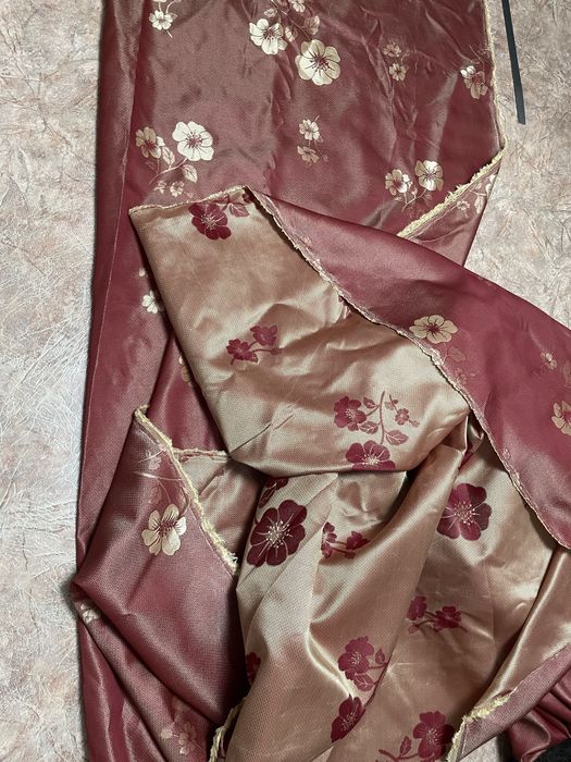 Продам ткань  двусторонюю.