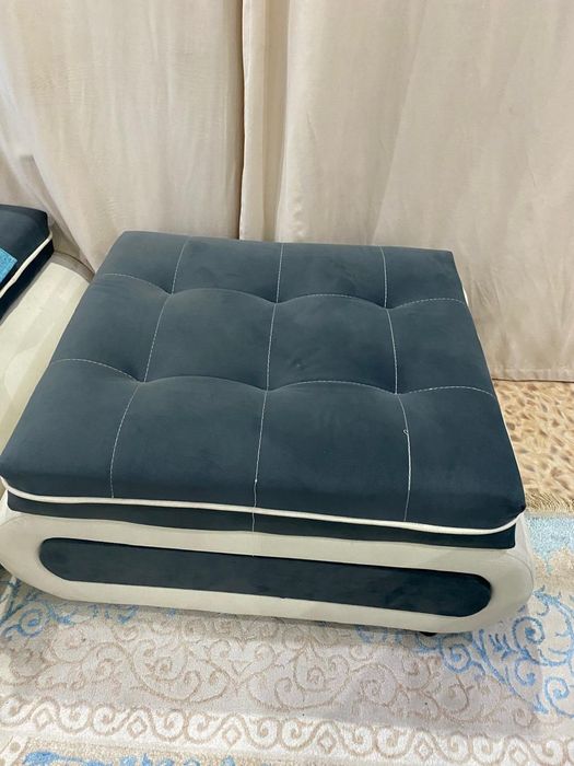 Продам диван угловой