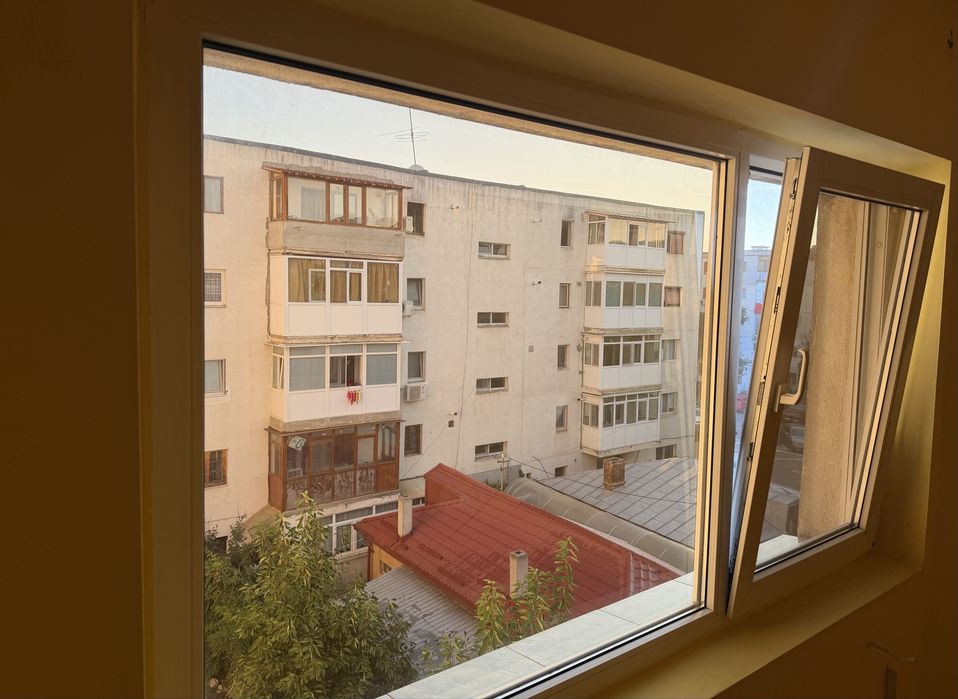 Geam termopan Gealan 200 cm x 115 cm