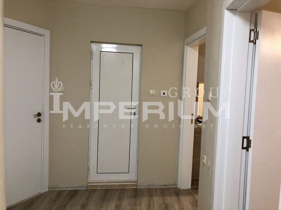 Дава се под наем Двустаен апартамент в Варна, Гръцка махала - 55 кв.м за 459 € - Снимка #12