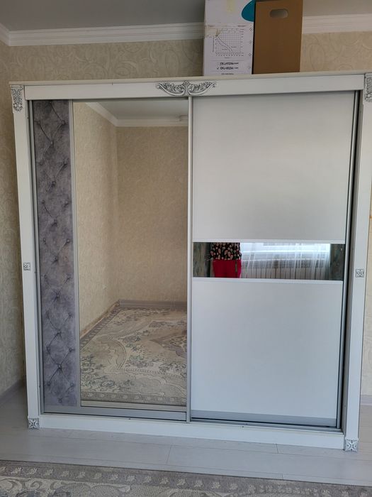 Продам шкаф купе