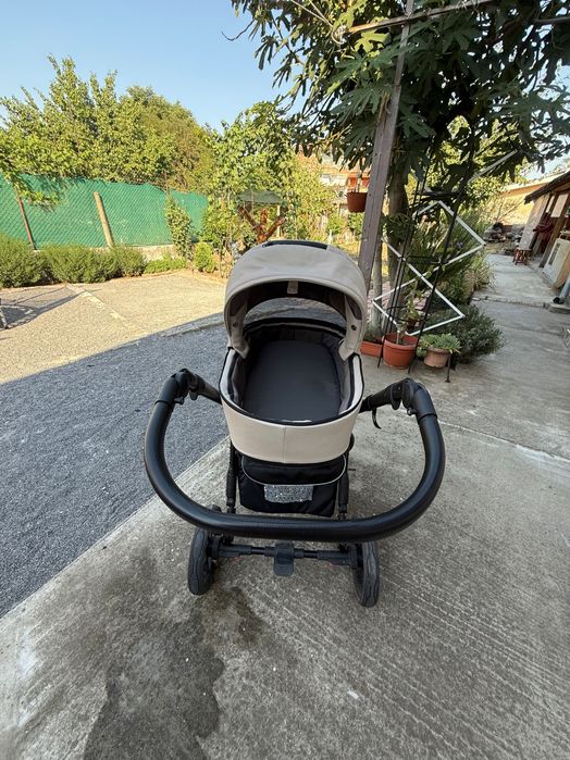 Бебешка количка Tokyo 3в1