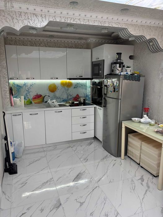 Продава се Тристаен апартамент в Пловдив, Тракия - 80 кв.м за 2963 €/кв.м - Снимка #1