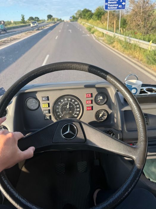 Mercedes-Benz 208D T1 Бордови