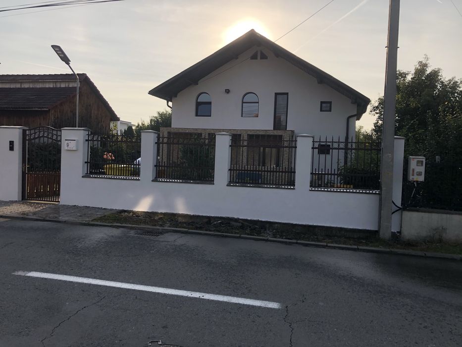 Executam case la rosu sau la cheie !!!