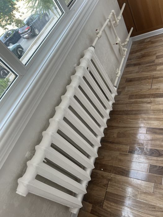Radiator chugunniy, батареи sotiladi