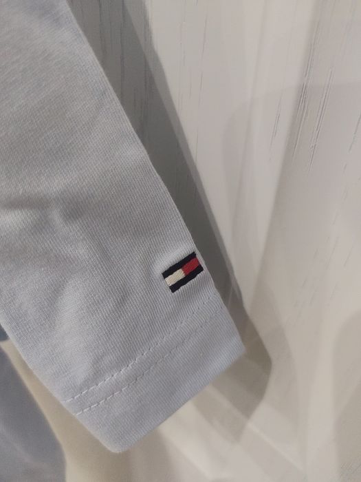 Фут-болка Tommy Hilfiger.