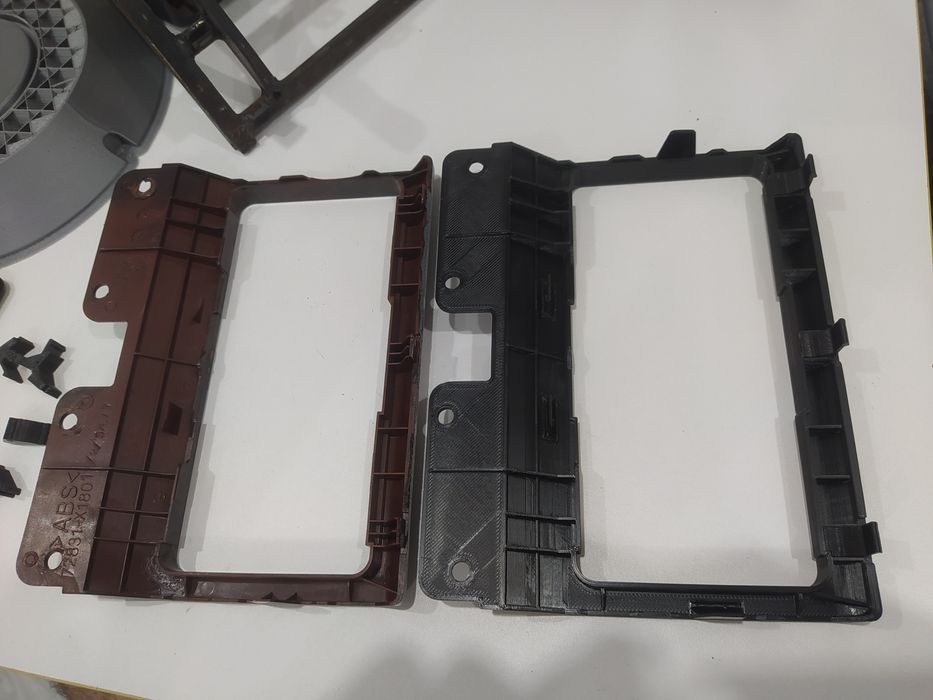 Рамка подлокотника Camry 55