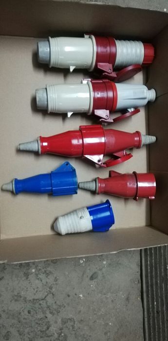 Комплект щепсел контакт