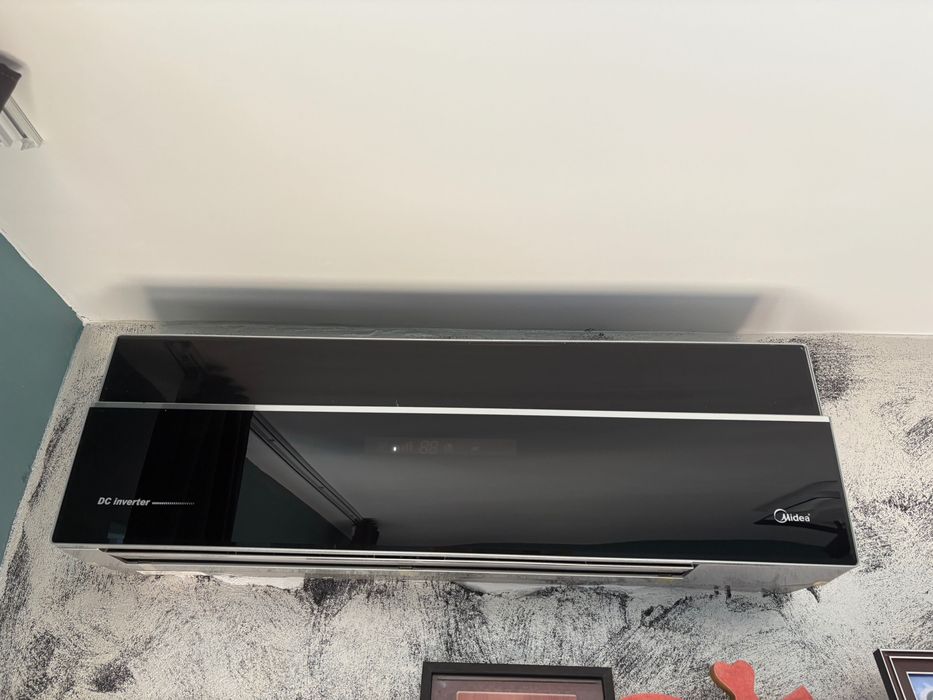 Климатик Midea MSY-12HRDN1 - чисто нов