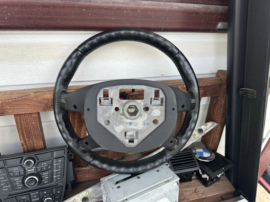 Мултиволан за Форд Мондео МК4