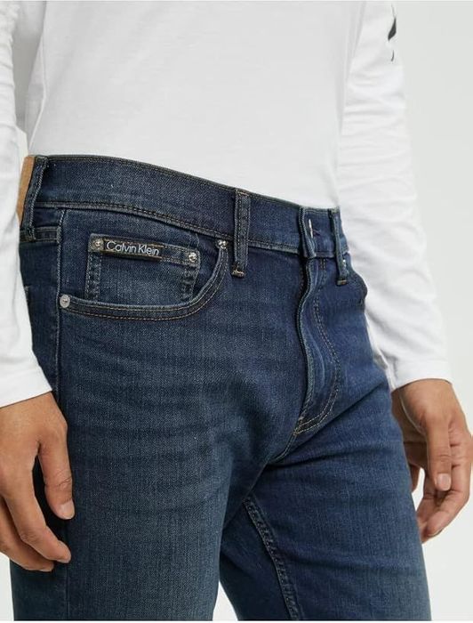 Джинсы Calvin Klein straight fit. р.36/30.
