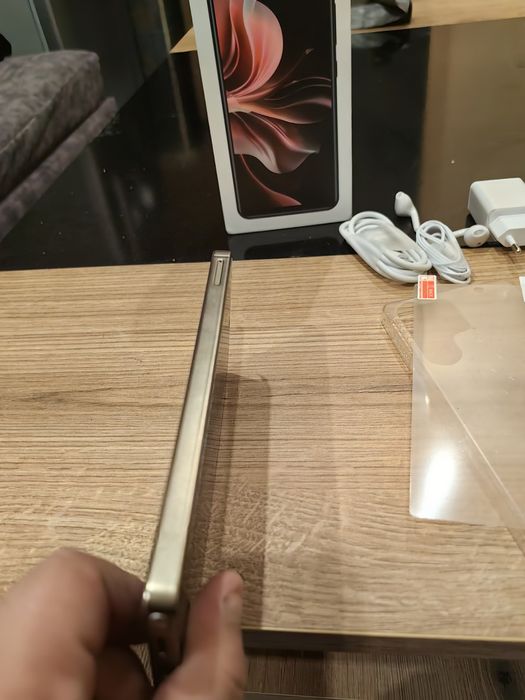 Телефон с 25 ултра