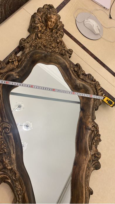 Продам 2 одинаковых антикварных зеркала